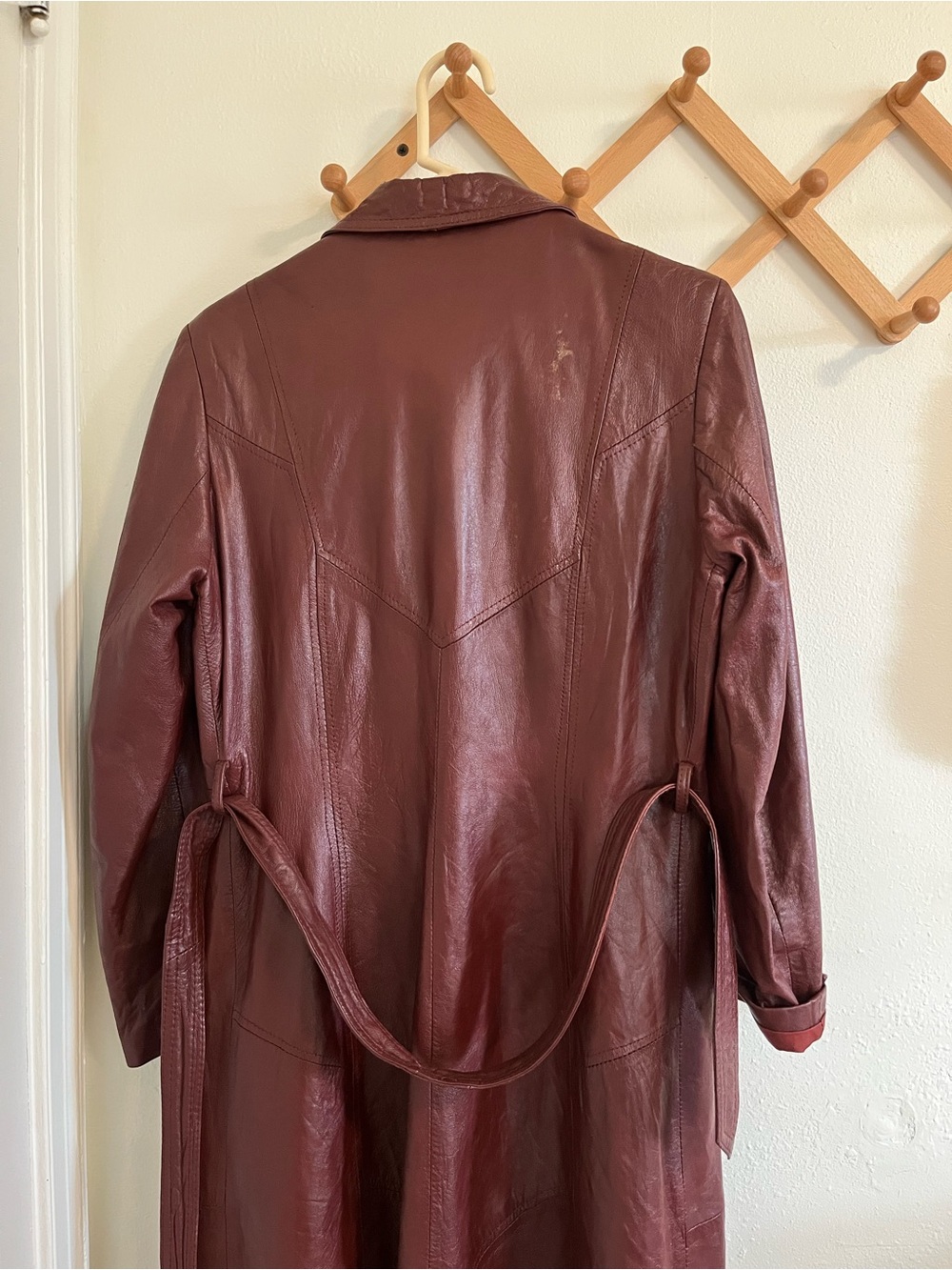 Wilson Burgundy Leather Trench Coat - Picture 3 of 4